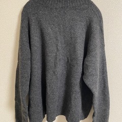 ユニクロ　ニットの画像