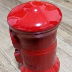 郵便ポスト型貯金箱（陶器製）の画像