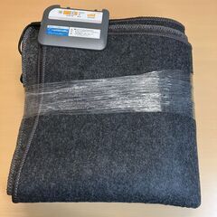 山善 ホットカーペット SUS-200（176×176cm・２畳相当）2017年製の画像