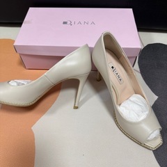 DIANA オープントゥパンプス 23.5cmの画像