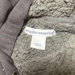 amazon essentials ブラック　パーカー メンズ XLサイズの画像