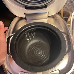 炊飯器定価12万ほどが2万円の画像