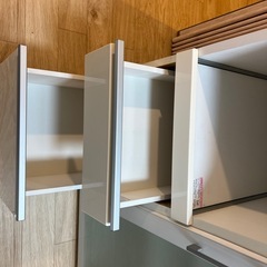 ニトリ　Nポスティア　キッチンカウンター　キッチンボード　食器棚の画像