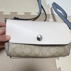 coach ショルダーバッグの画像
