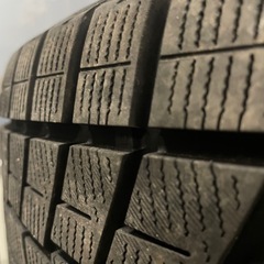 225-55-17スタッドレスの画像