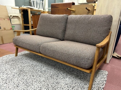 シギヤマ家具のオーク無垢2.5人掛ソファー