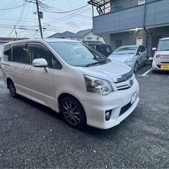 トヨタ ノア Si ZRR70W – 2010年式の画像