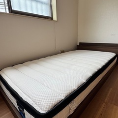 シングルベッドの画像