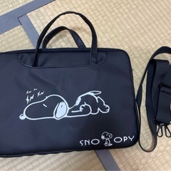 新品スヌーピー ノートPCケース ブラックの画像