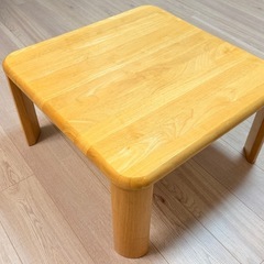 テーブル、机、座卓、ローテーブルの画像