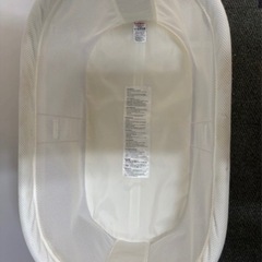 ベビービョルンゆりかご(クレードル)※天蓋なし（定価49,500円）。の画像