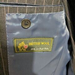 男性用スーツ上下セットの画像