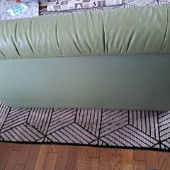 ソファーゆずりますの画像