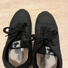 ミッキーの靴24.0㌢です。だいぶ使用感あります。の画像
