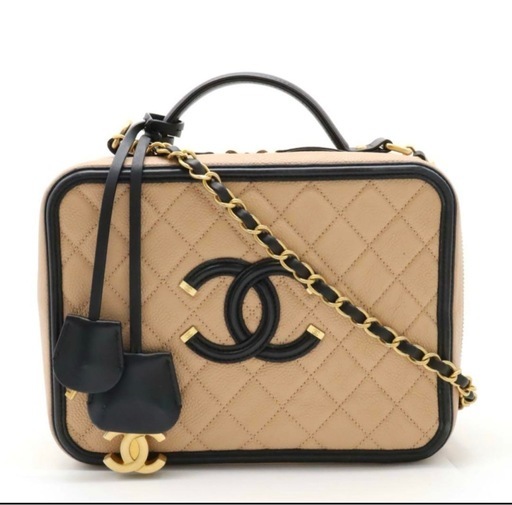 シャネル ショルダーバッグ