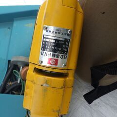 日立の振動ドリルの画像