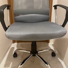 【値下げ】11/22-26引き取り　オフィスチェアの画像