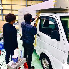 🔧【所沢市】整備士（メカニック）／正社員／年収400〜600万円／独立支援あり・社割あり 軽バン専門の商用車プロ集団「ビッグトップ株式会社」で、確かな技術を活かしてキャリアアップ！の画像