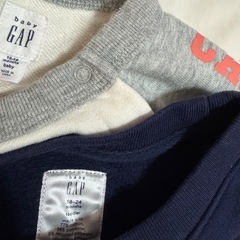 🌈babyGAP オールインワン　トレーナー　の画像