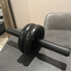 【2回ほど使用】腹筋ローラーの画像