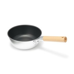 鍋としても使える　無印良品　20cm　こびりつきにくいフライパン　深型 の画像