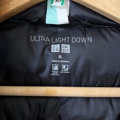 UNIQLO　ウルトラライトダウンベスト　XLサイズ　ブラックの画像
