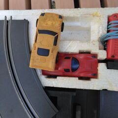 昔のレーシングカーの画像