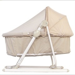 ベビーベッド／バウンサーの画像