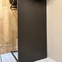 【お引取り限定/格安】シンプルデスク 作業台にも！スチール脚 ケーブル穴付 [川崎市中原区]の画像