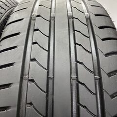 MAXTREK MAXIMUS M1 225/60R17 17インチ 夏タイヤ 2本 23年製 バリ溝 アルファード ヴェルファイア レガシィアウトバック等　(STB045) の画像