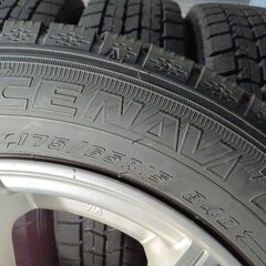 冬 175/65R15 日本製【~95％富山】アクア ヴィッツ カローラ フィールダー ポルテ フィット シャトル スイフト キューブ  グッドイヤーの画像