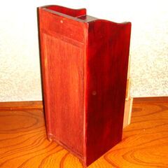 かわいい小物入れ　高さ400　幅160　奥行150 の画像