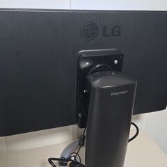 LG FLATRON 23EA63V-P 23インチ フルHDモニター（エルゴトロンスタンド付き）の画像
