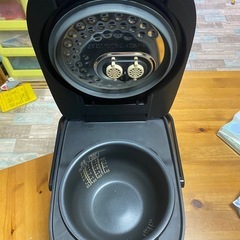 炊飯器の画像
