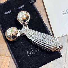 【正規品】ReFa カラットレイ　ギャランティーカード付きの画像