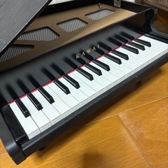 ピアノの画像