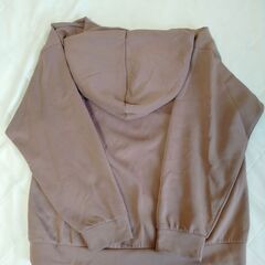 【古着】GU　フード付きパーカー　厚手　ベージュ　L　中古　送料が高いので取りにこれる方限定の画像