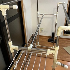 洗濯干しラックの画像