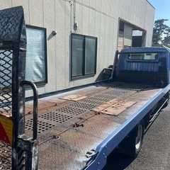 三菱キャンターの画像