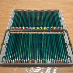 【価格相談可】ダーウェントDERWENT 72色　ARTISTSの画像
