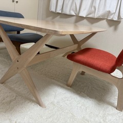 ニトリ ダイニングテーブル＆チェア2脚セットの画像