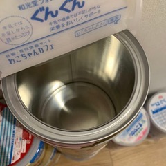 ミルク空き缶 大缶 7缶の画像