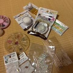 ネイルパーツいろいろ写真5枚ありの画像