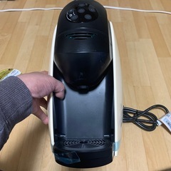 コーヒーマシーンと詰め替えコーヒーまとめて販売
の画像