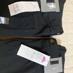 UNIQLOカシミヤセーター2枚　レディースパンツM Lサイズの画像