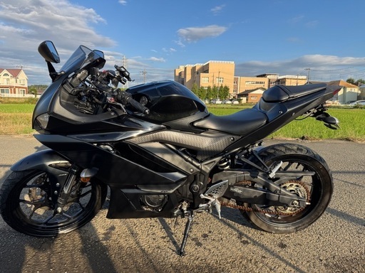 YAMAHA YZF-R25 2021年式