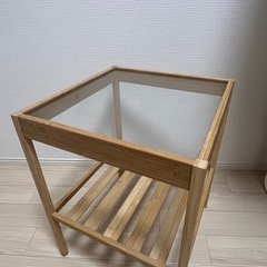 サイドテーブルの画像