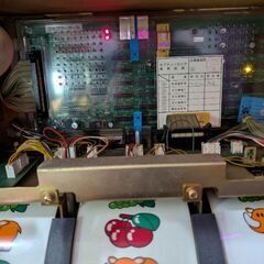 4号機ジャグラーガール(メダル機)の画像