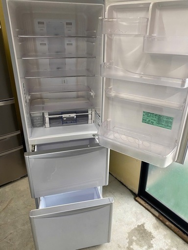 NO B602?福岡市内配送設置無料✨?日立 HITACHI 真空チルドV冷蔵庫 (365L・右開） 3ドア メタリックグレー R-S
