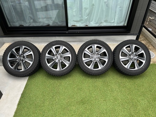 スタッドレスタイヤホイール付き純正ナット付き